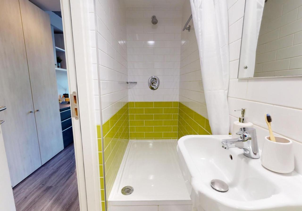 Stunning Aldgate Studio - Free Wifi And Gym! - Iq Aldgate 런던 외부 사진